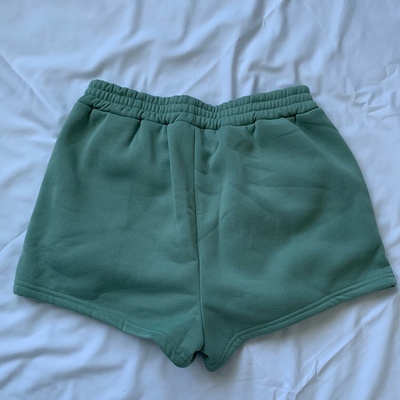 SHEIN Sweat Shorts - Picture 5 of 6